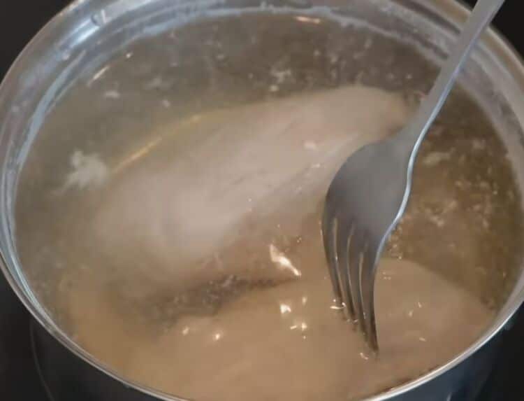 курица вареная