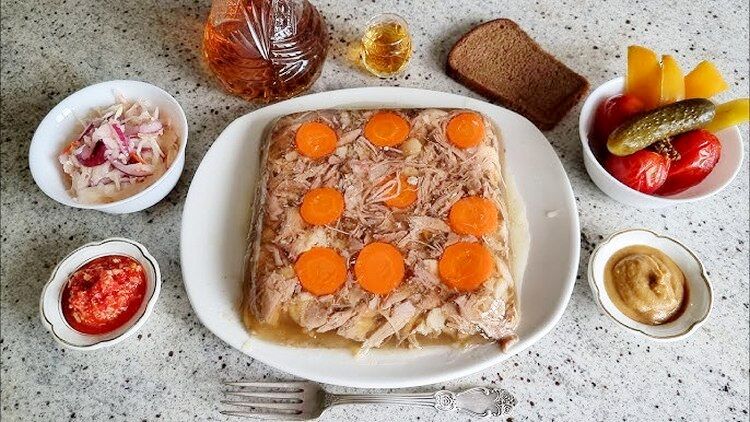 холодец из домашнего петуха