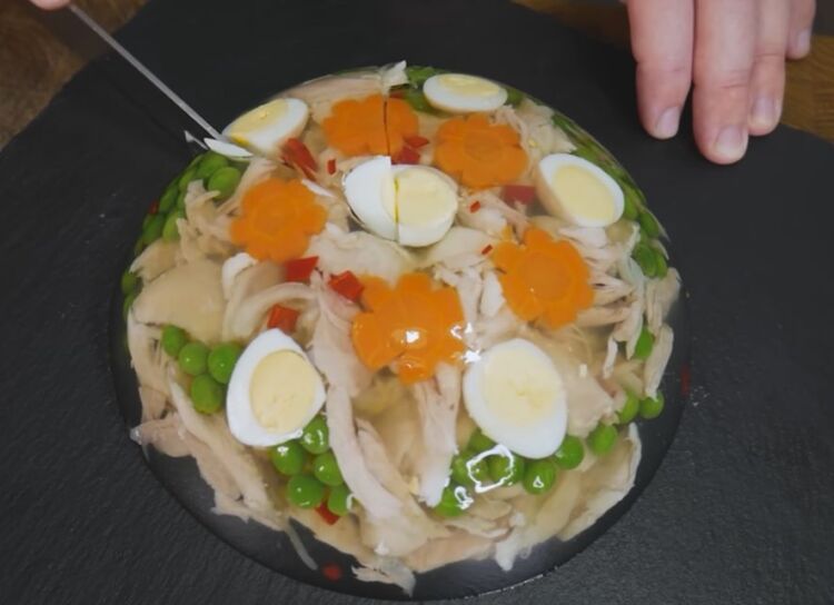 Холодец из куриных ножек