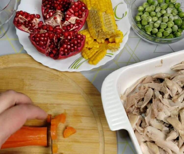 Вкусное заливное из куриных ножек с желатином