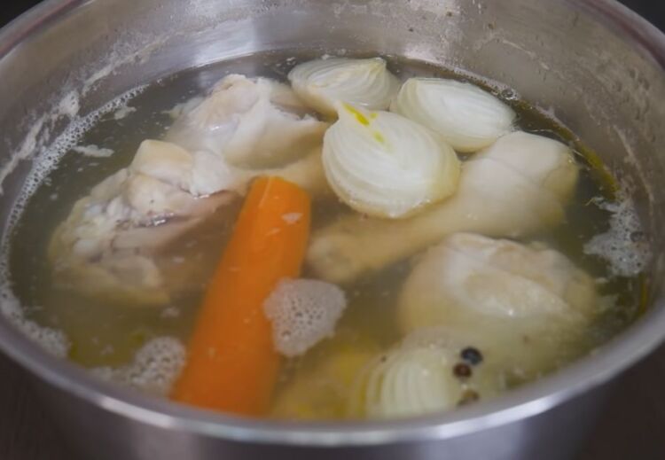 Холодец из куриных ножек