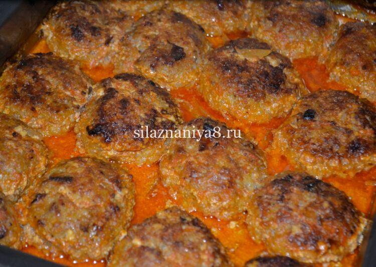 котлеты с рисом и фаршем в духовке с подливкой