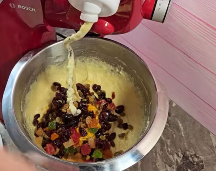 Сочный кулич на Пасху
