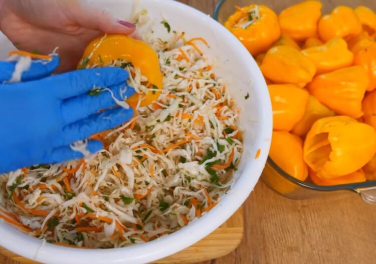 перец фаршированный капустой на зиму в банках